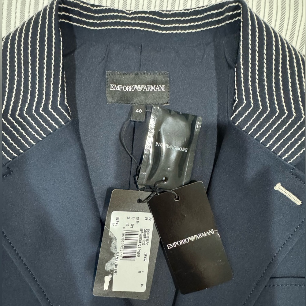 NWT Emporio Armani Dark Blue Blazer with Light Accents size 46 - Picture 6 of 9